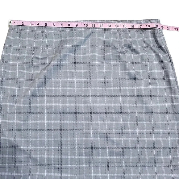Cato XL Grey Plaid Pull-On Mini Skirt 2 Pocket Preppy Y2K Vintage Casual Mod - Picture 4 of 7